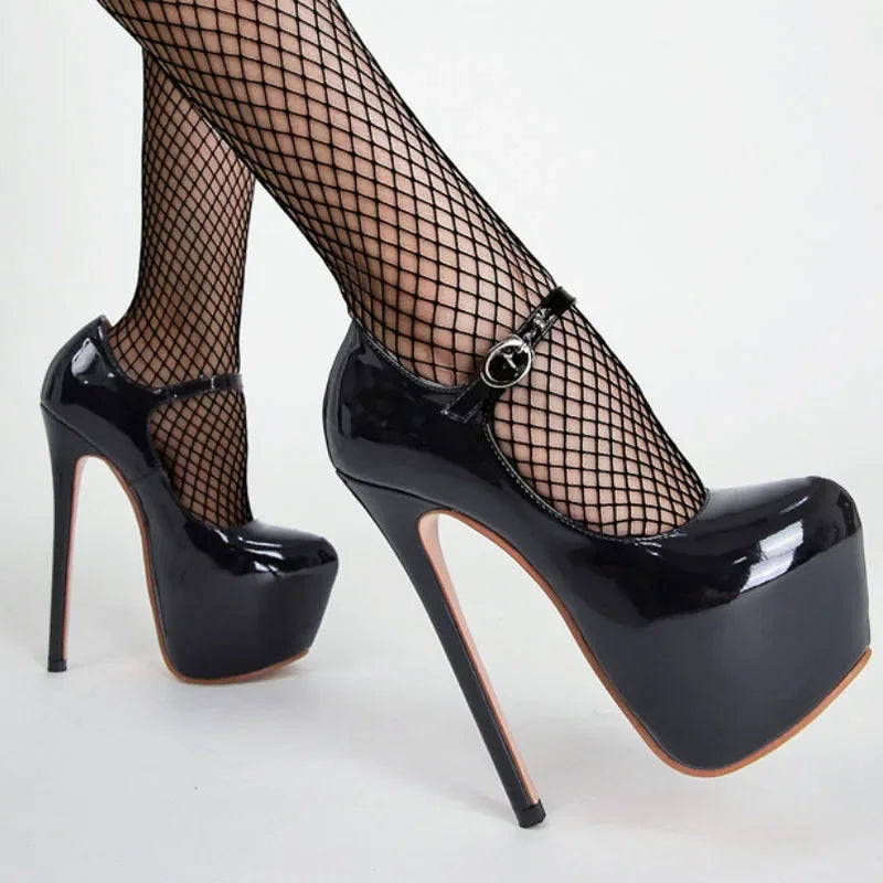 Superhohe High Heels 17 cm für Damen - Plateau-Pumps aus schwarzem und rotem Lackleder, Frühling Herbst