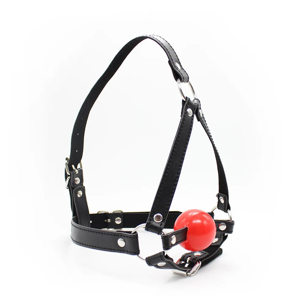 Arnés de Cuero con Mordaza de Bola Roja – Juguete BDSM para Parejas y Juegos de Dominación