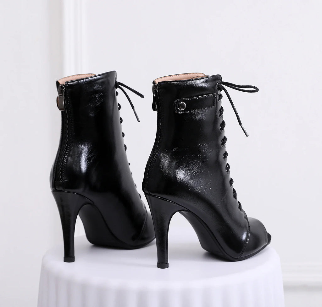 Sexy High Heel Boots für Damen - Elegante Stiefeletten mit Schnürung und Stilettoabsatz für Partys