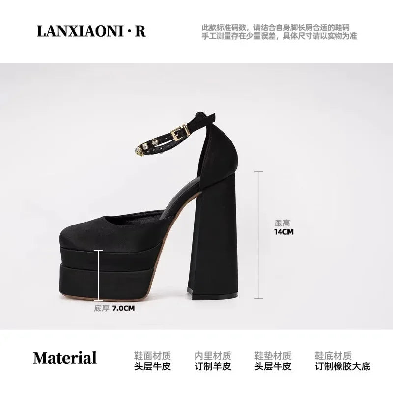 Brautschuhe für Frauen - sexy hohe Blockabsätze mit Plateau und Schnalle