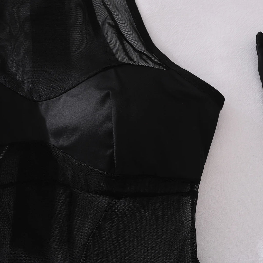 Transparente erotische schwarze Spitze Dessous Set – Sexy durchsichtiges Kleid mit langen Ärmeln und Schlitzen für Damen