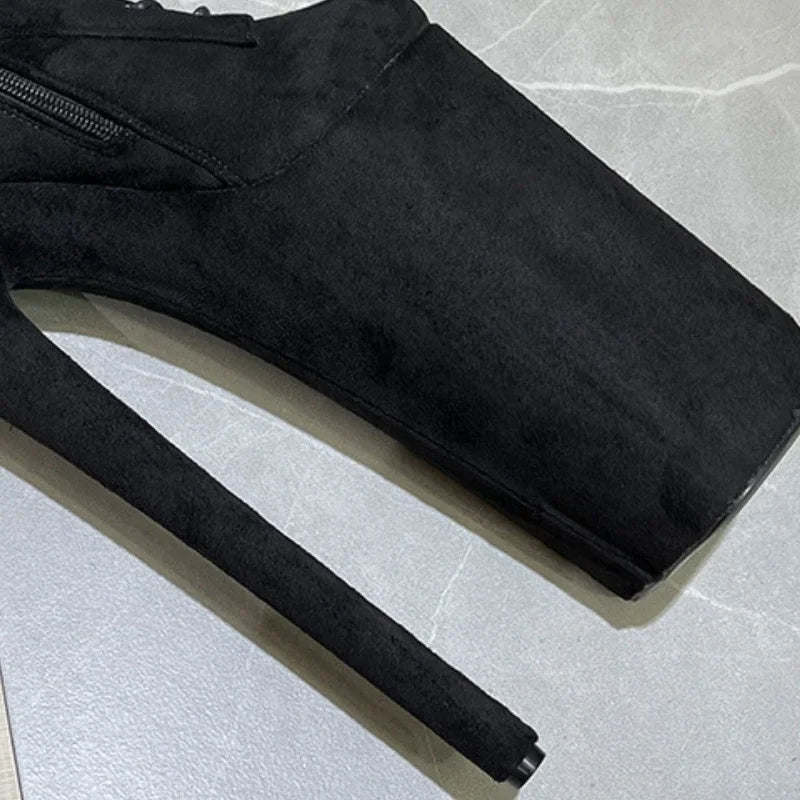 Sexy Stiefeletten für Damen – Super hohe Stilettoabsätze 26 cm, Plateau, runde Spitze und Schnürung
