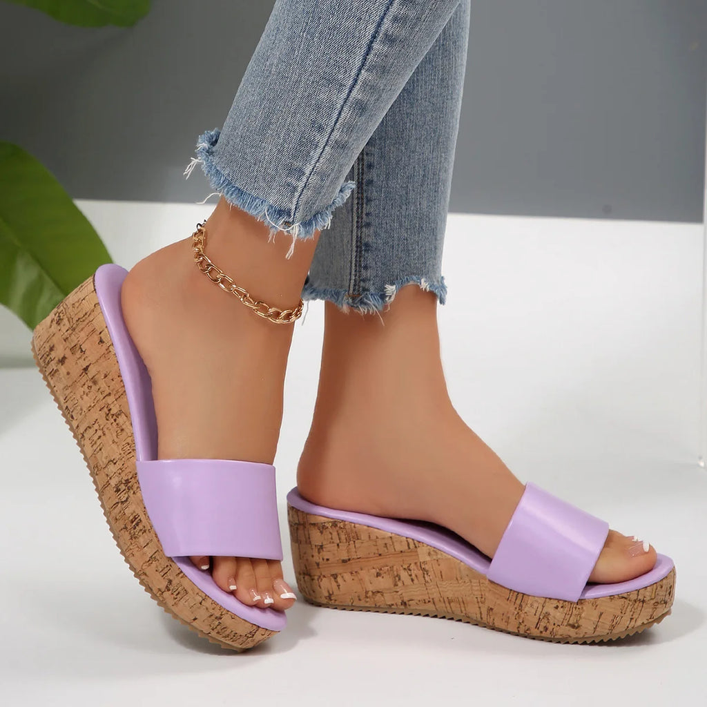 Damen-Keilsandalen für den Sommer - Plateau, offene Spitze, modische High Heels